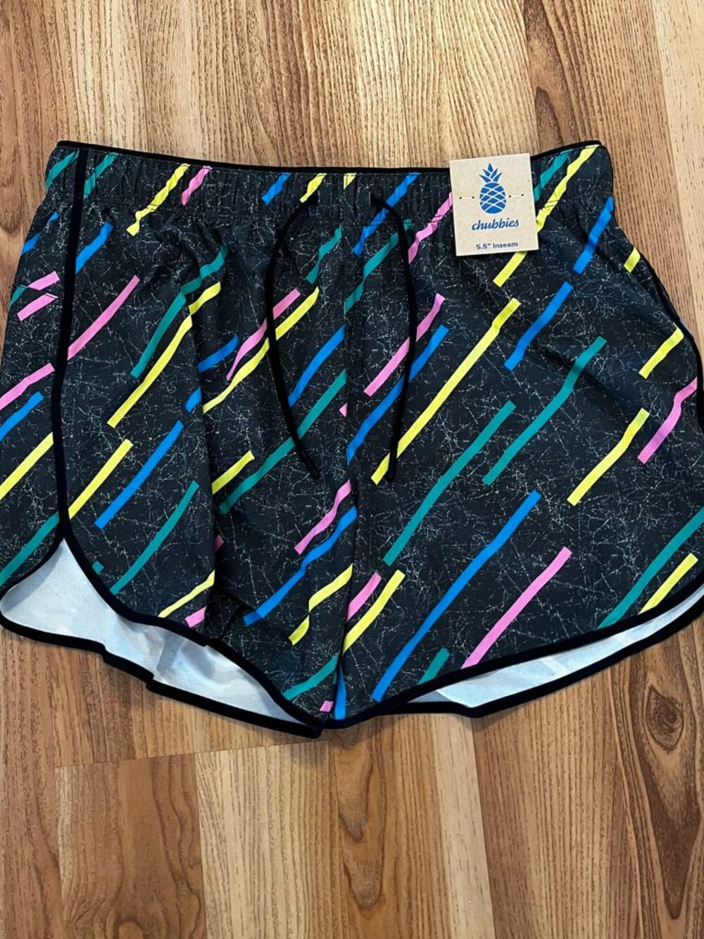 Chubbies Men's The Winning Streaks 5.5 Running Shorts Sz Lr